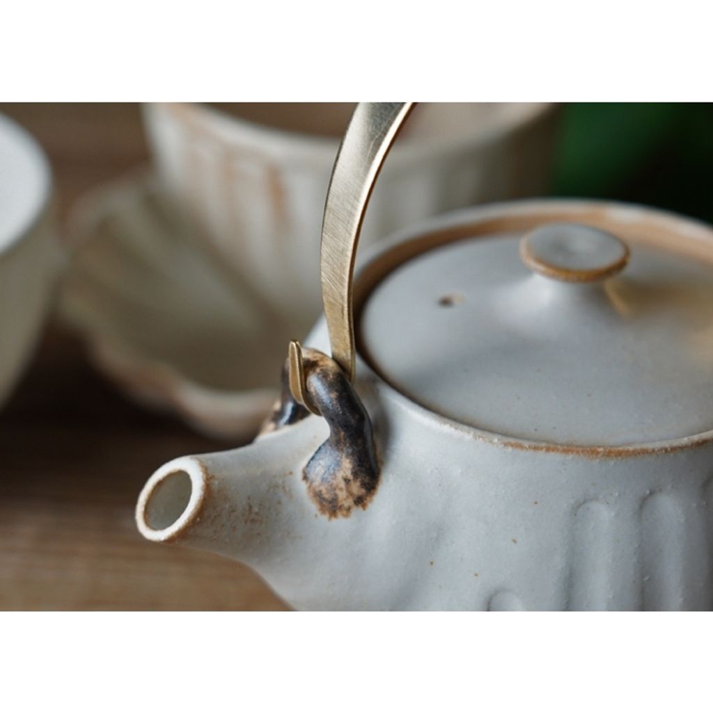 tw-11134207-7r98o-m0a0739dig9f90