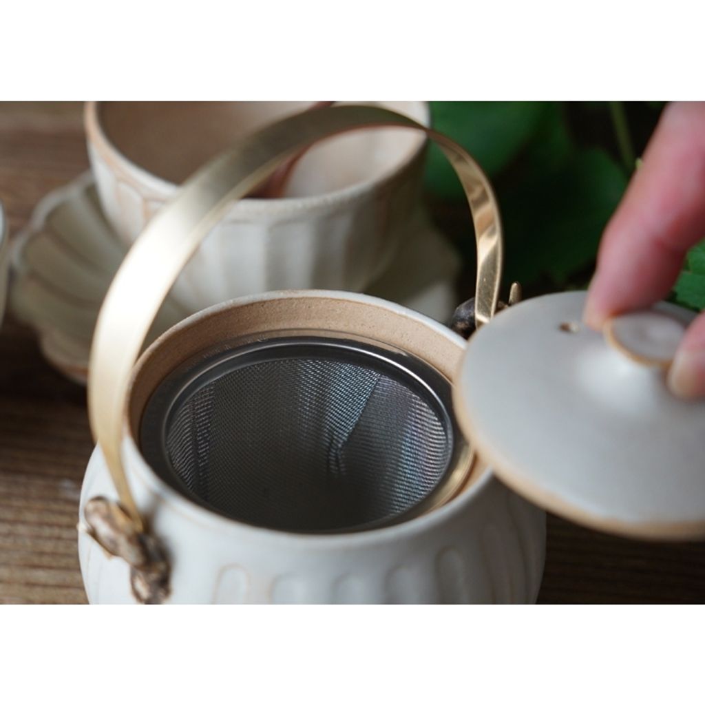 tw-11134207-7r98p-m0a0739dfn4j97