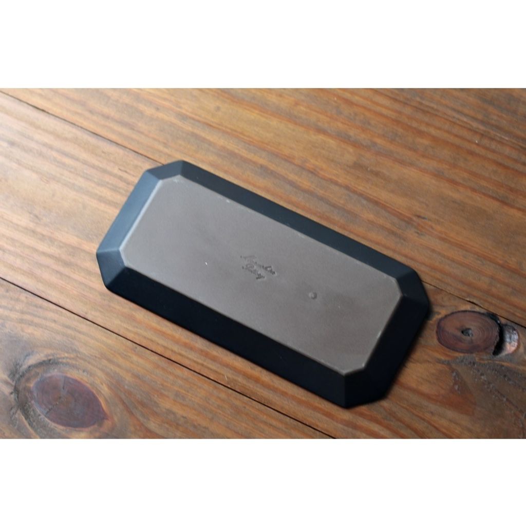 tw-11134207-7rasl-m0v4q193qeav4e