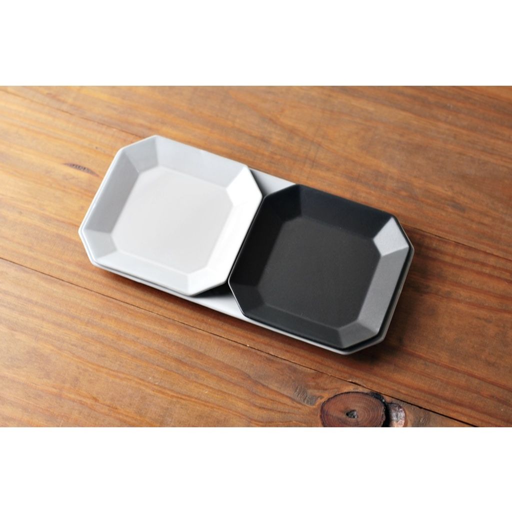 tw-11134207-7rasj-m0v4q18jr7wzae