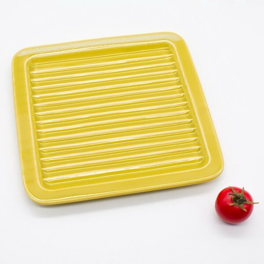 tw-11134207-7rbkb-m7ozedto8ga220