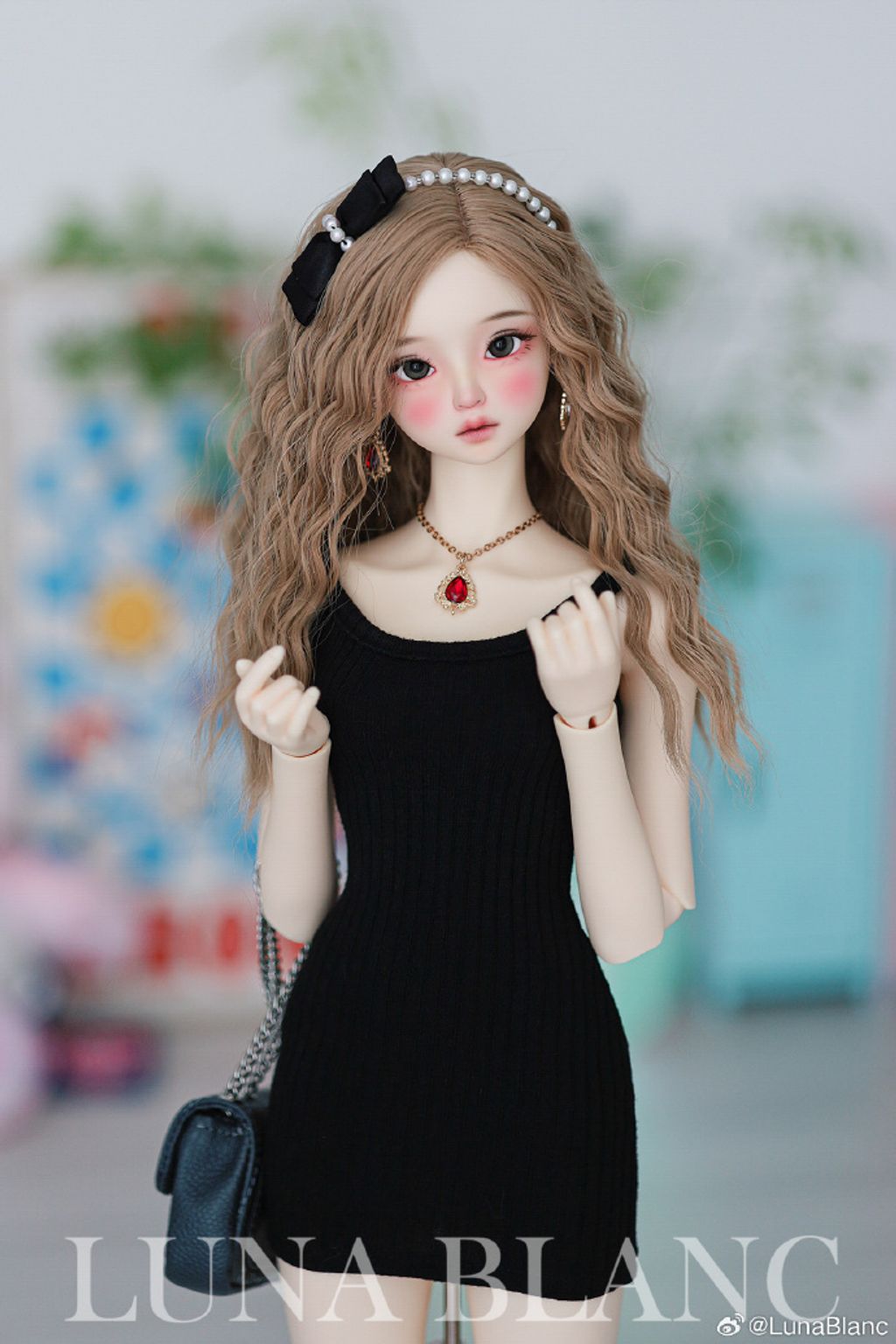 008BUlbXgy1htm4fanemfj30xc1e0ng1