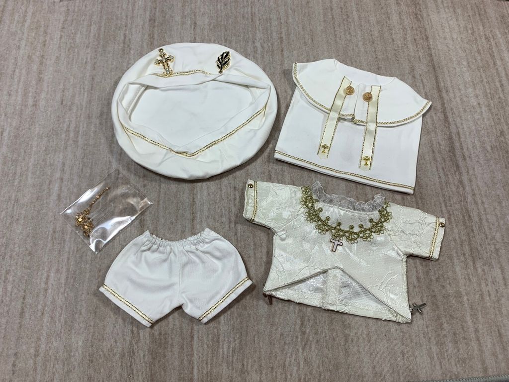 頌歌白