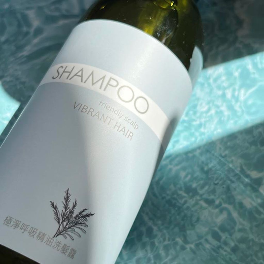 極淨呼吸洗髮露_2_特寫