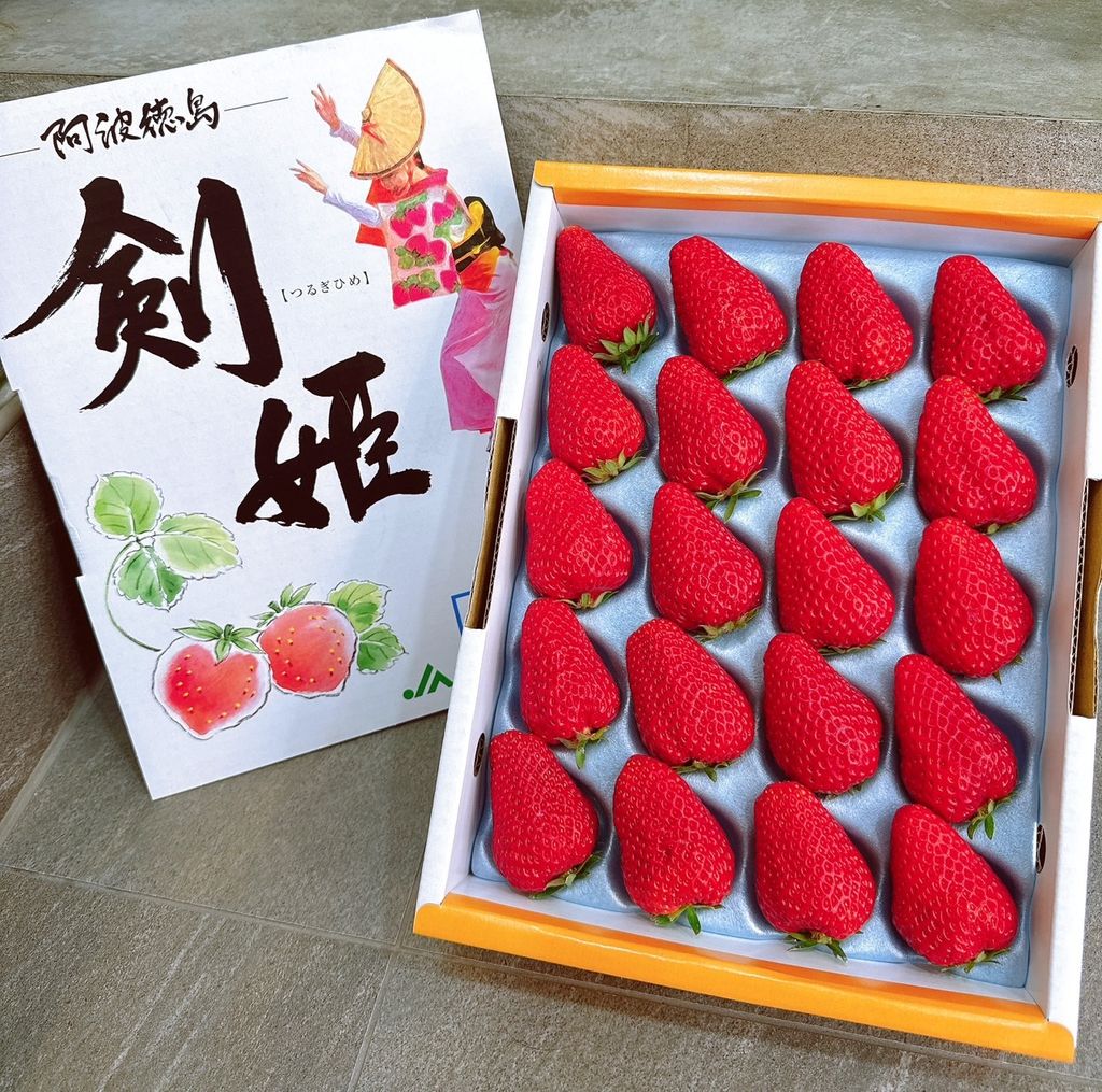 日本 德島 劍姬 紅顏草莓 禮盒