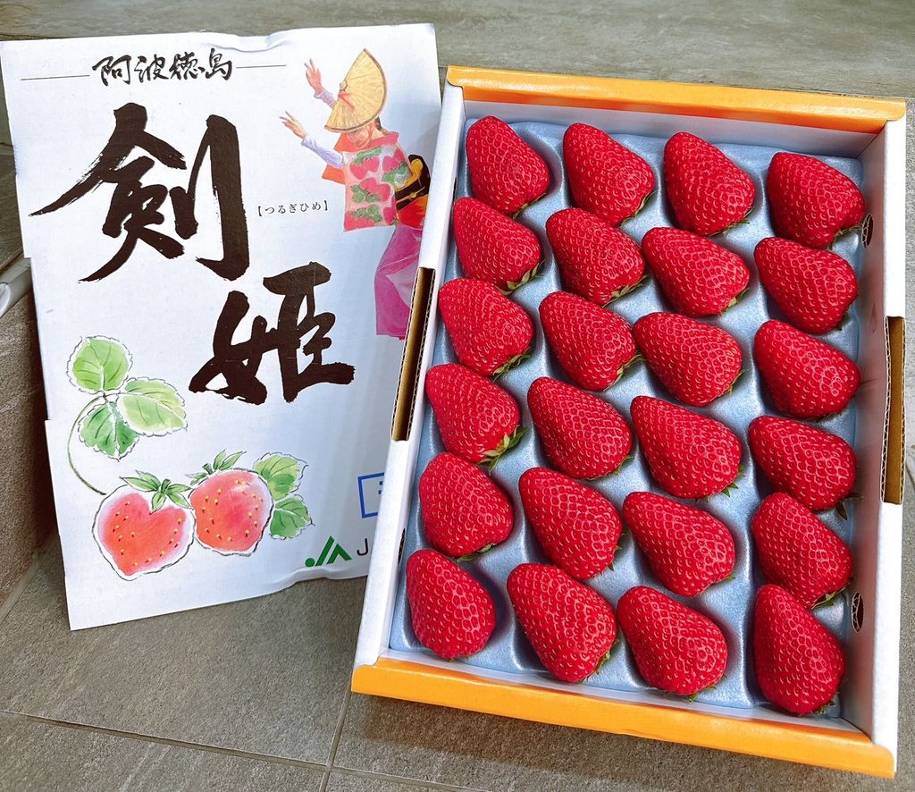 🇯🇵日本 德島 劍姬 紅顏草莓 禮盒🍓2
