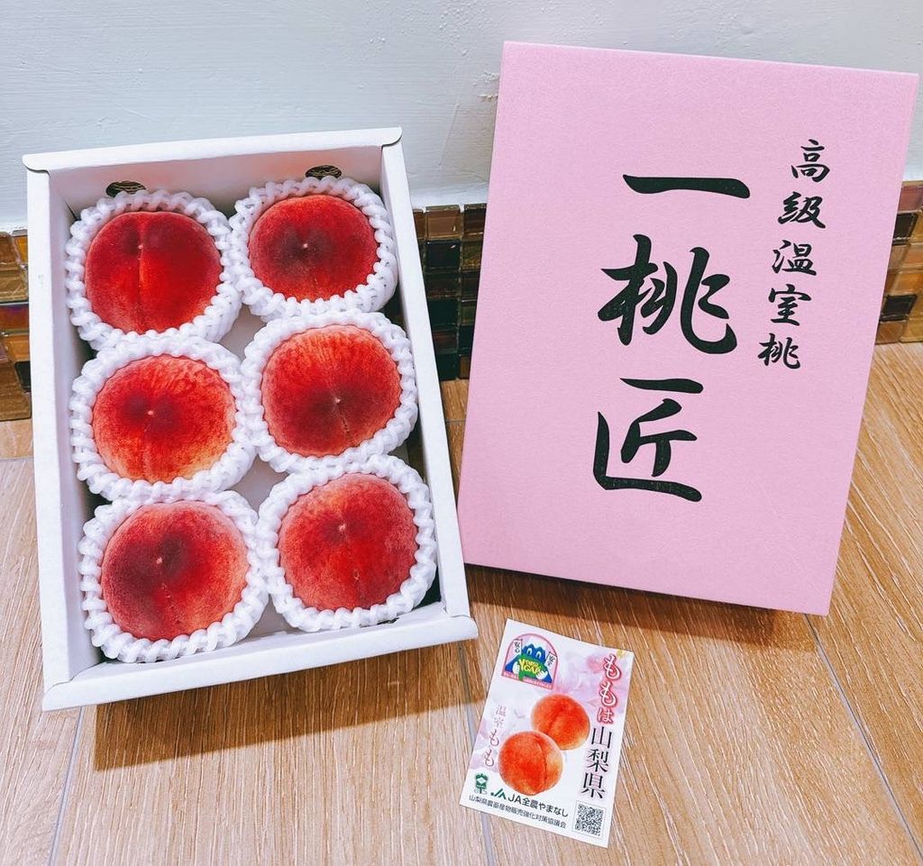 山梨縣"一桃匠"日川白鳳桃