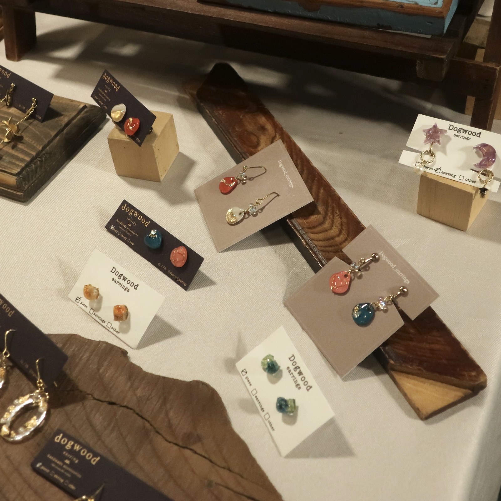 5D4EB779-3089-4B0F-B86D-36121548E3EE