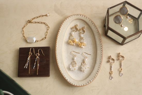 New | Dogwoodearrings ｜來自日本的手作飾品｜耳環，耳夾，項鍊，髮圈