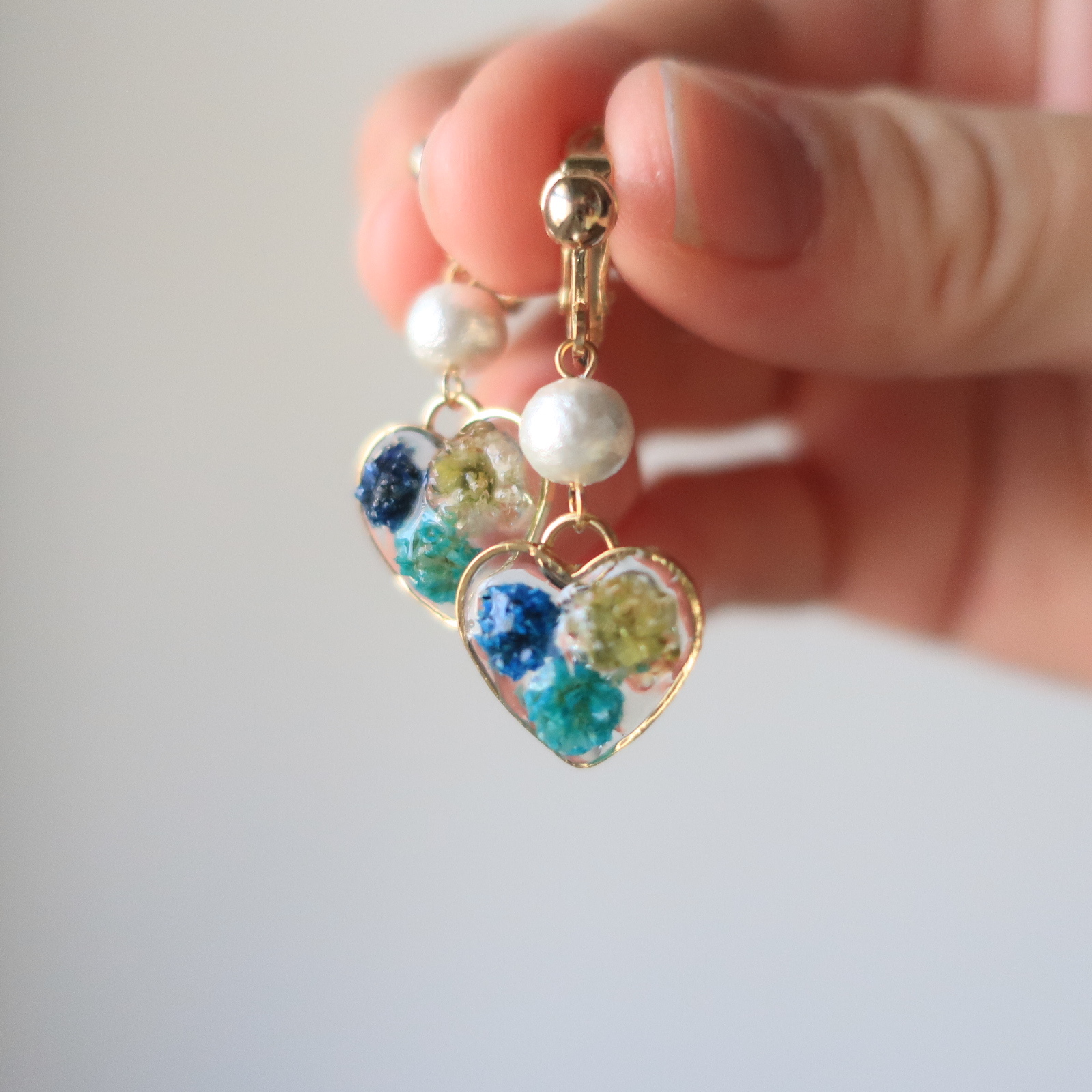 08CCE8D4-98AE-42EC-A95E-750A7E15768E