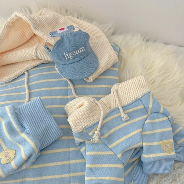 E0F2FF4B-00E6-4657-A89D-5104C9F7899C 2