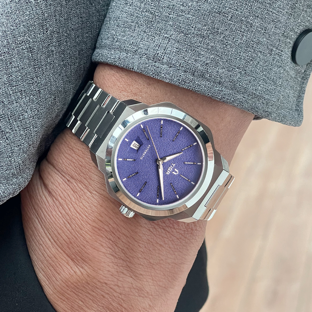 tiga-sigmadc-royal-blue-wrist-1050x1050