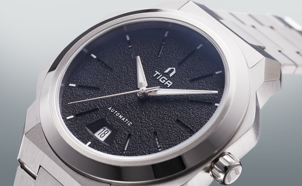 tiga-sigmadc-dial-s01