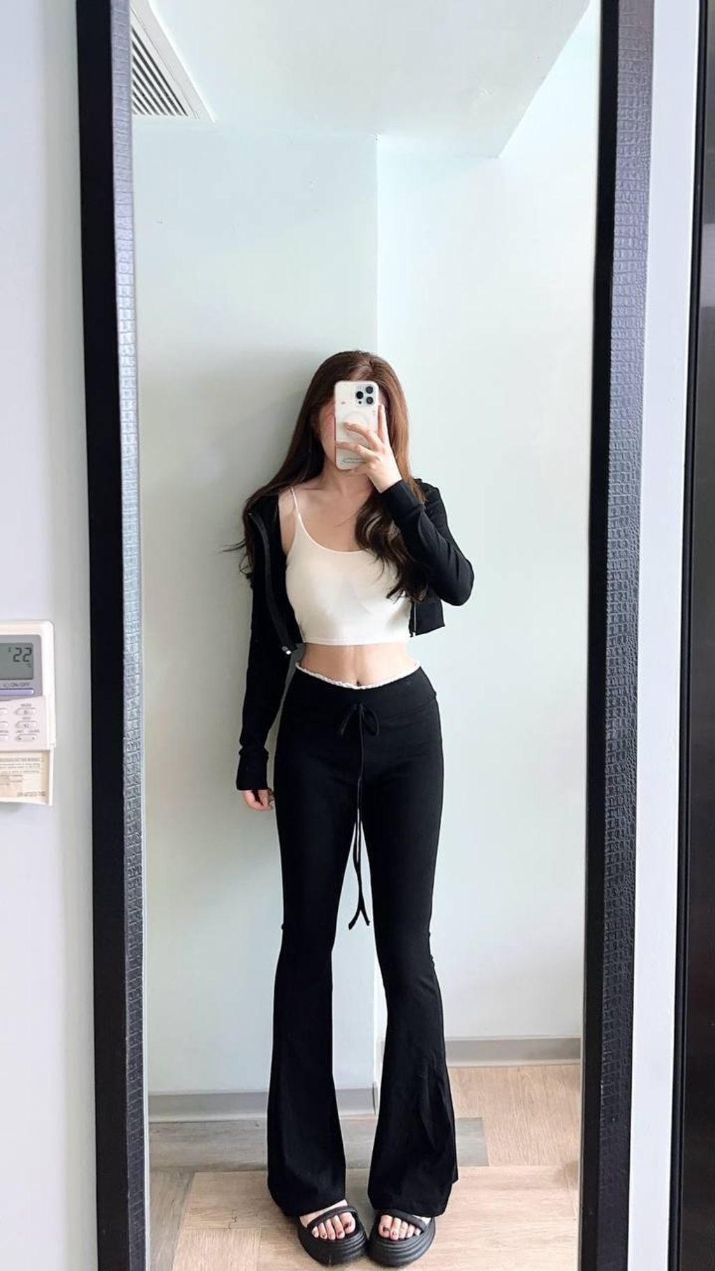 photo_2025-12-15_23-31-03