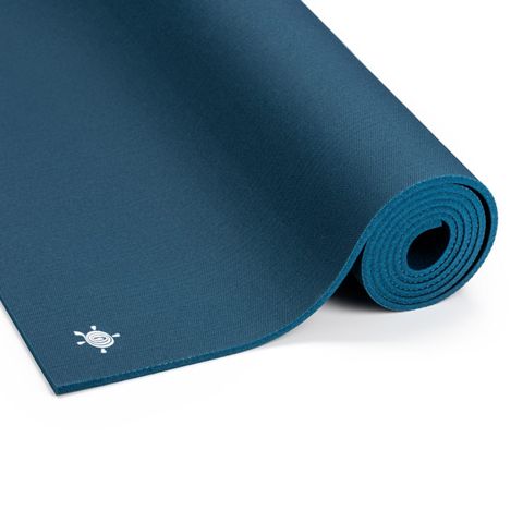 kurma_yoga_mat_grip_twilight_rolled-1-768x768