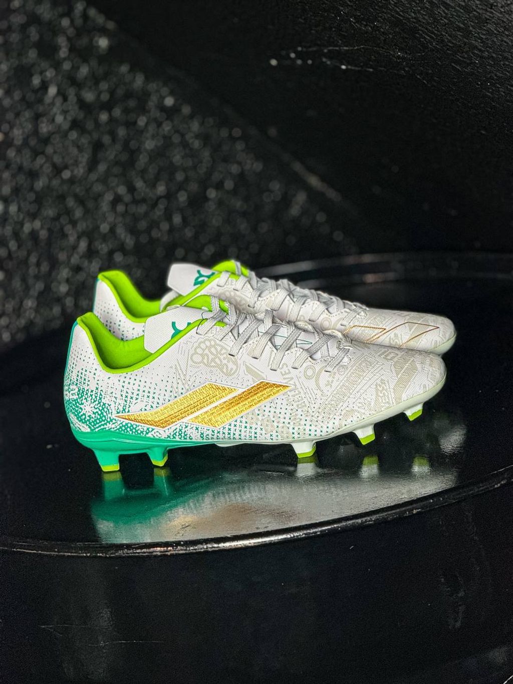 photo_2024-10-05_22-18-43