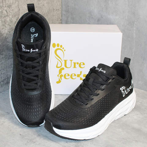 SPORTS SHOE