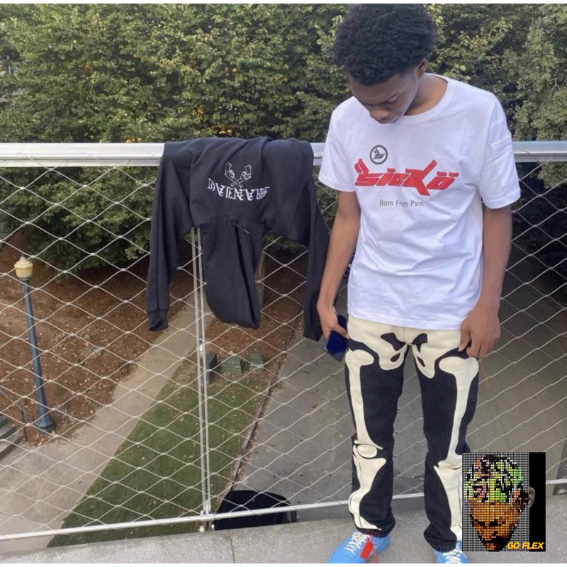 tw-11134207-7qul5-lgt07up12fxla4