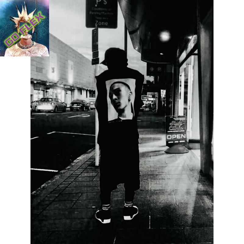 tw-11134211-7r991-lu7r3bi3mol585