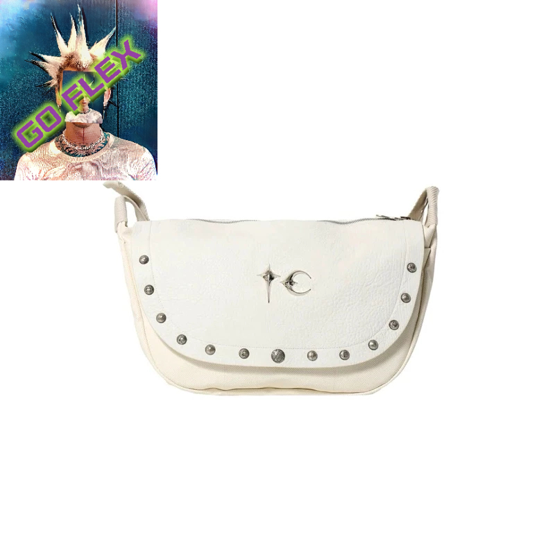 Thug clubドラゴンメッセンジャーバッグDragon messenger THUG CLUB - DRAGON MESSENGER BAG | HBX - Globally Curated