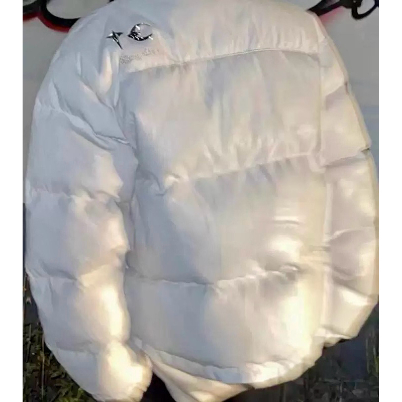 tw-11134207-7r990-lsclwgg5x6a0b9