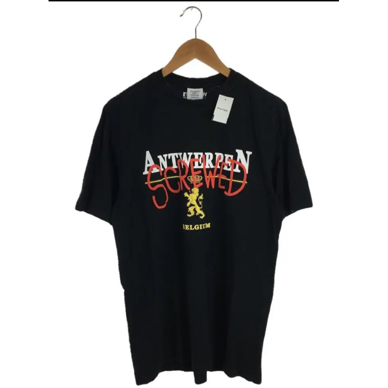 tw-11134207-7qula-lj270z8pi7xwc5