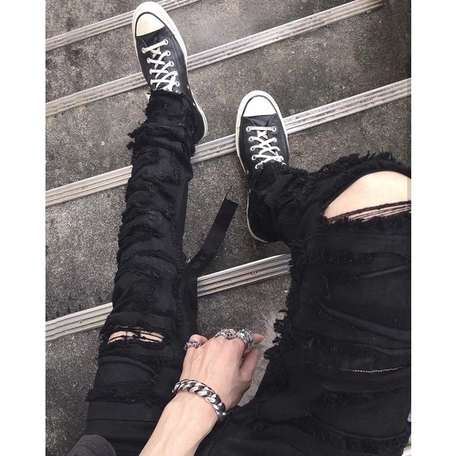 3279447390d9893c2553a539bb3a1b3b