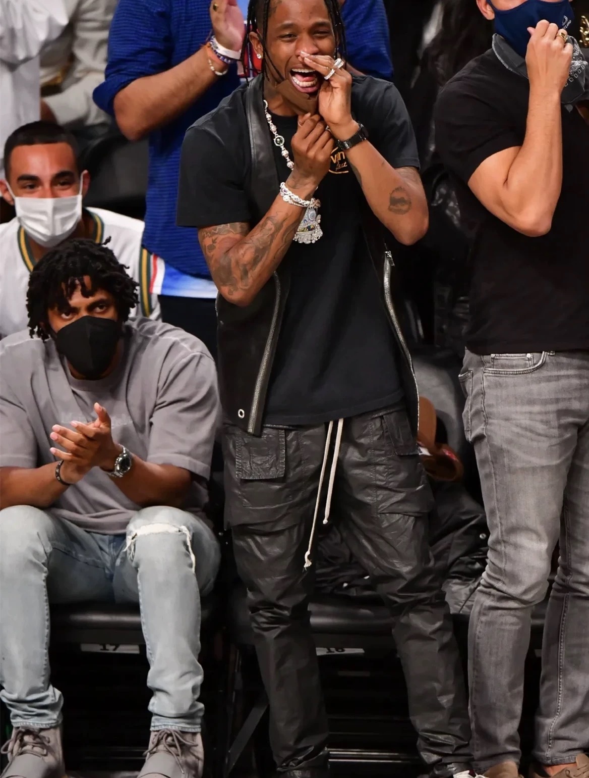 image_1732BCF3-2CA3-4DAE-A083-B82CF54ED7C5_1764623373