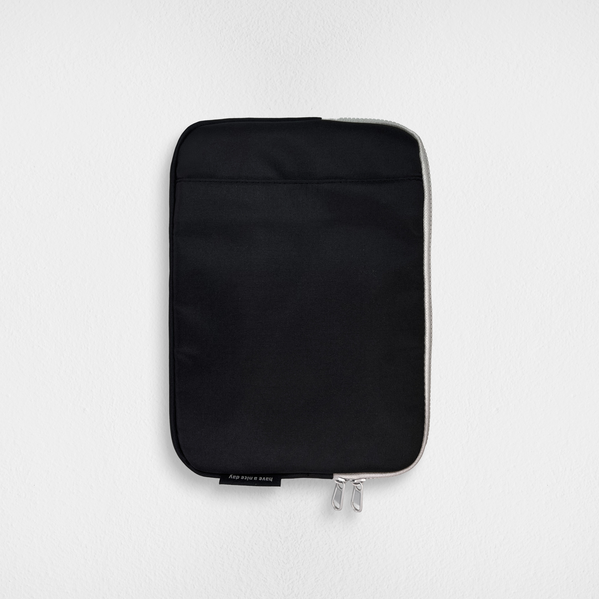 Tablet Bag_Black_1