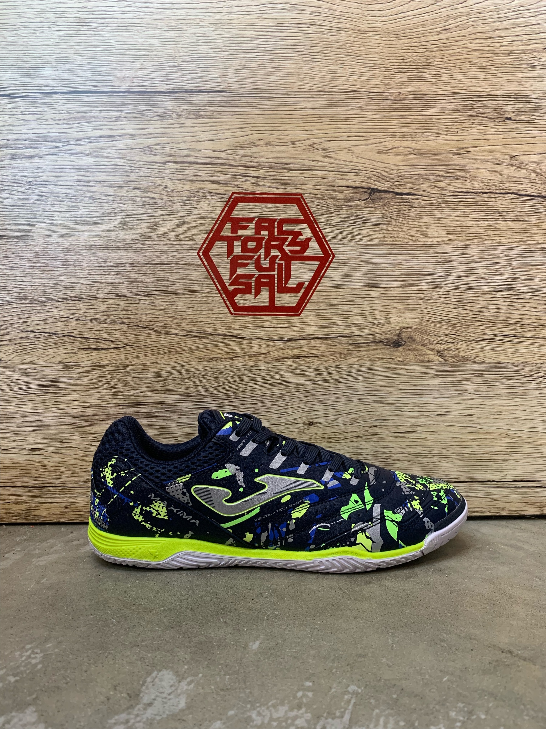 kasut futsal nike 2018