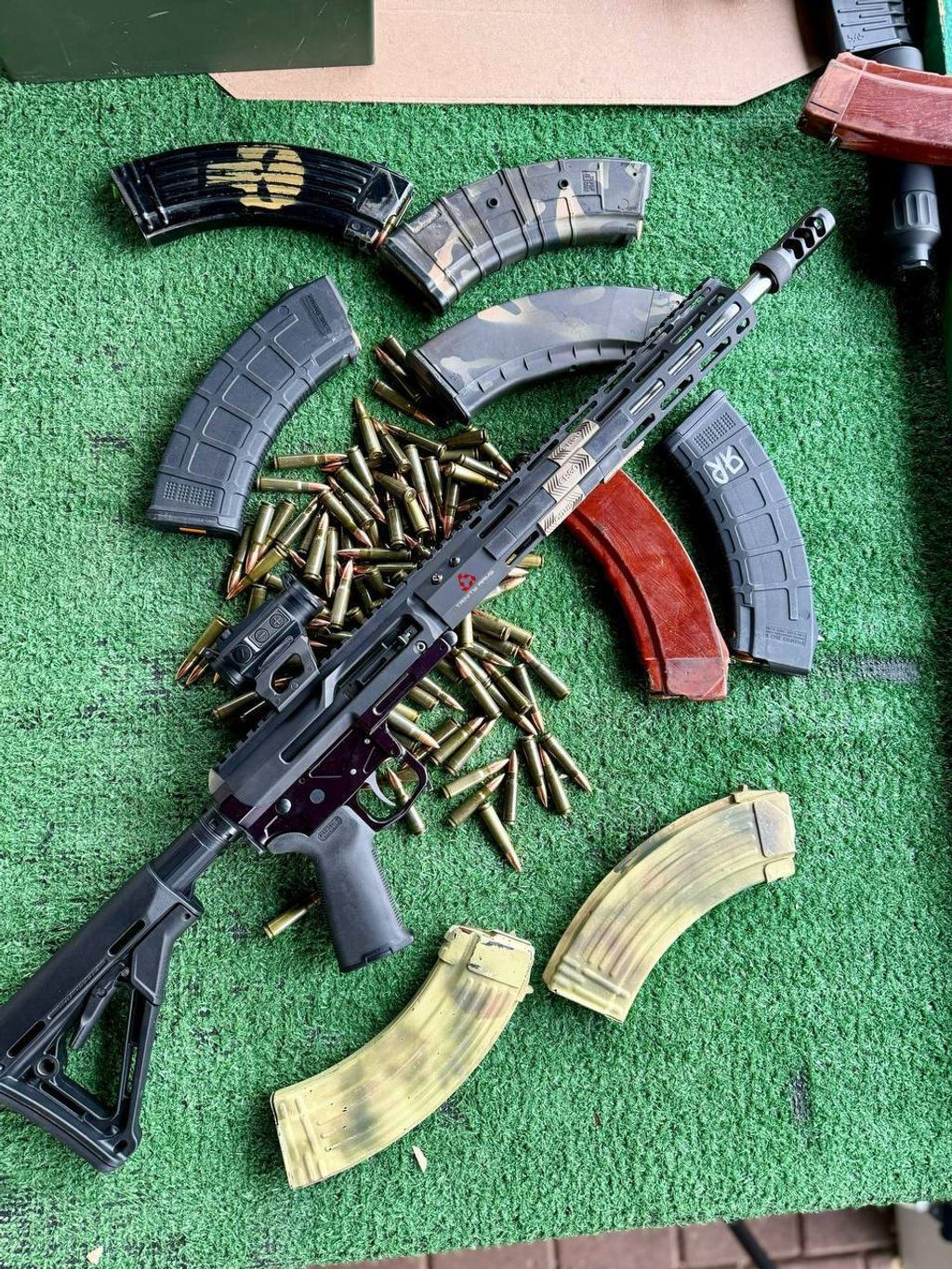 5314469473123688930_121