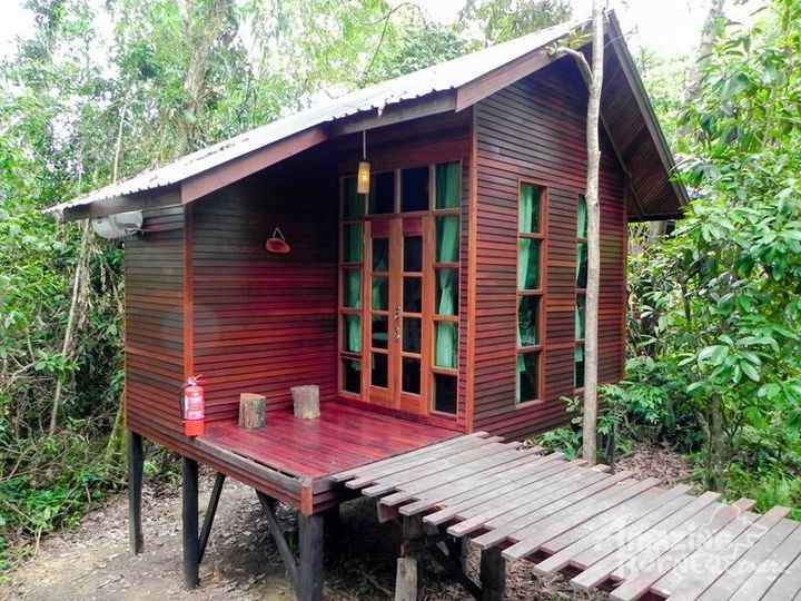 BNSBR-cottage-room-view-nature-and-comfortable-at-sandakan-sabah