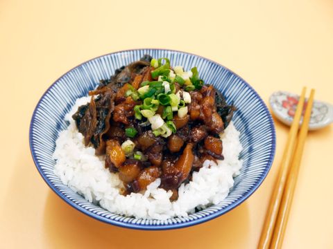 梅干扣滷肉飯ok