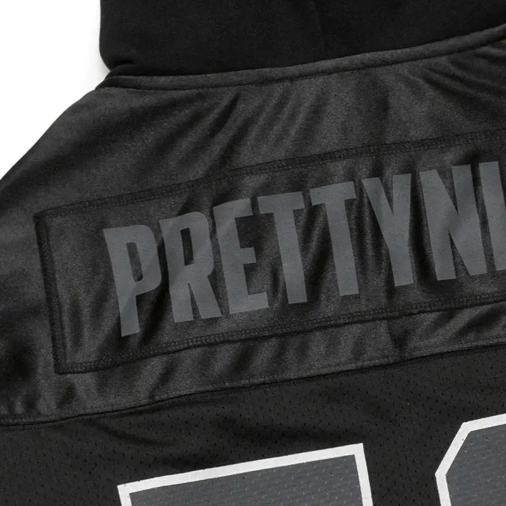 07_4c707fd4-4f69-4278-b0e2-8e49fde5d3a3_960x_crop_center