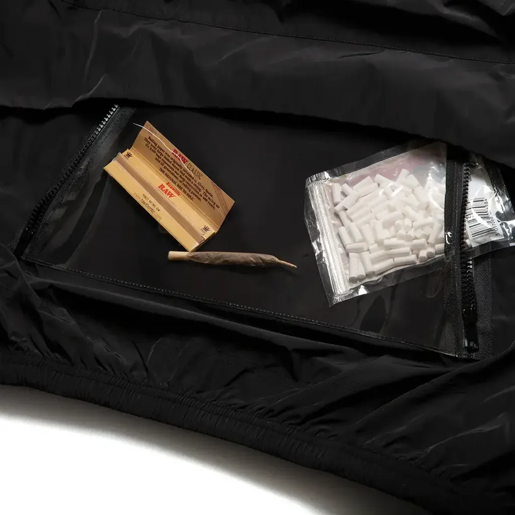 18_56e7146c-906f-4c61-8d42-fa9c0a143a4f_960x_crop_center