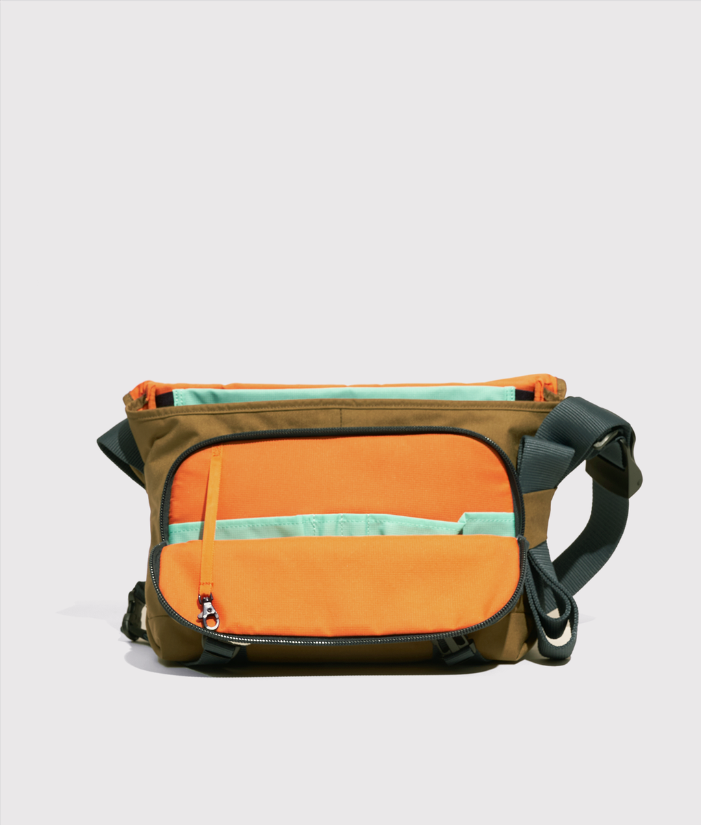 crumpler-brace-bag-olive-3