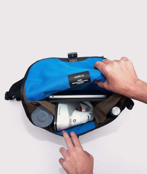 crumpler-ornamental-pond-black-2