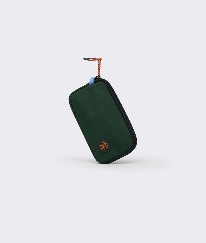 crumpler-early-opener-long-deep-green-1