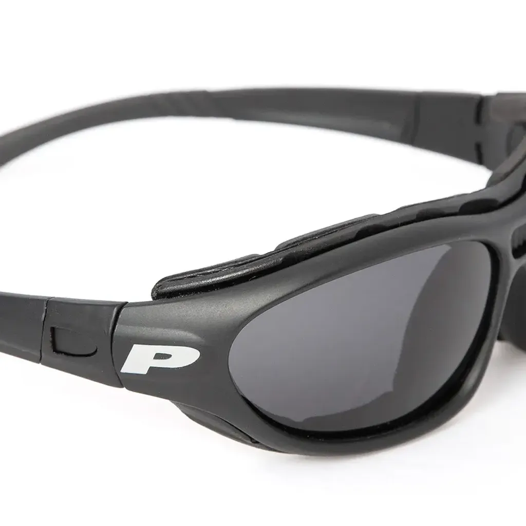 07_44b72ebf-85c4-408d-8d7d-60bb8d13b93e_960x_crop_center