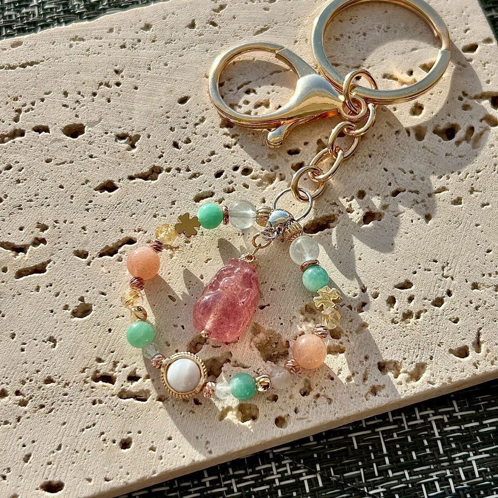 LINE_ALBUM_0913·夏日香氣｜草莓晶貔貅 - 掛飾鑰匙圈_250913_22