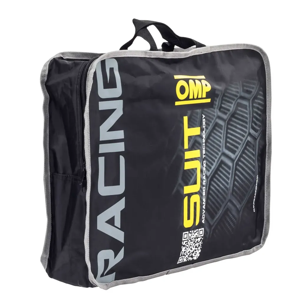 omp_racing-suit-bag_d1_4