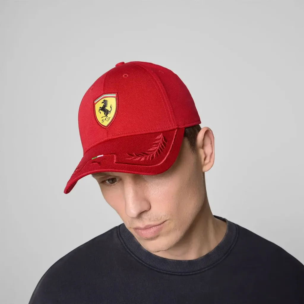 701232798001_mp_01_pumaferrari