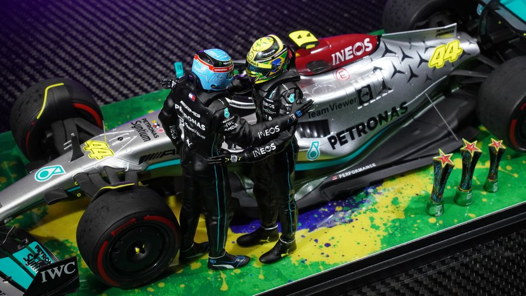 0126dd5aa721654bd8ef98b4b5a83566