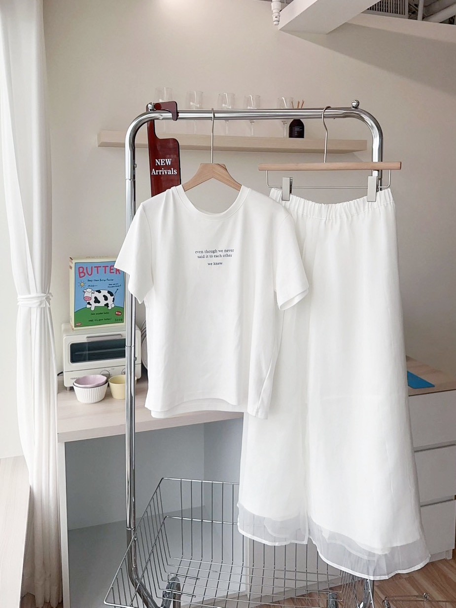 LINE_ALBUM_202639_260310_23