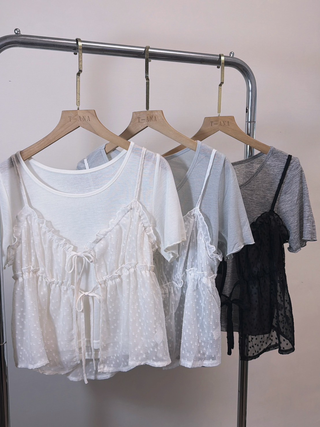 LINE_ALBUM_202639_260310_24