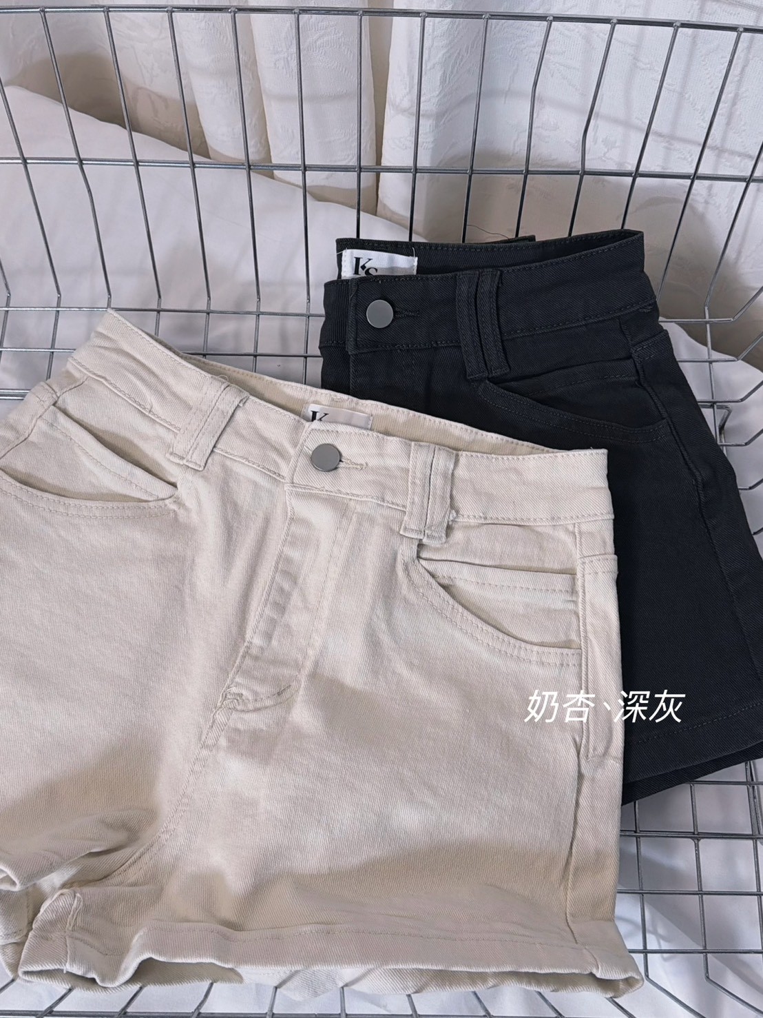 LINE_ALBUM_202639_260310_37