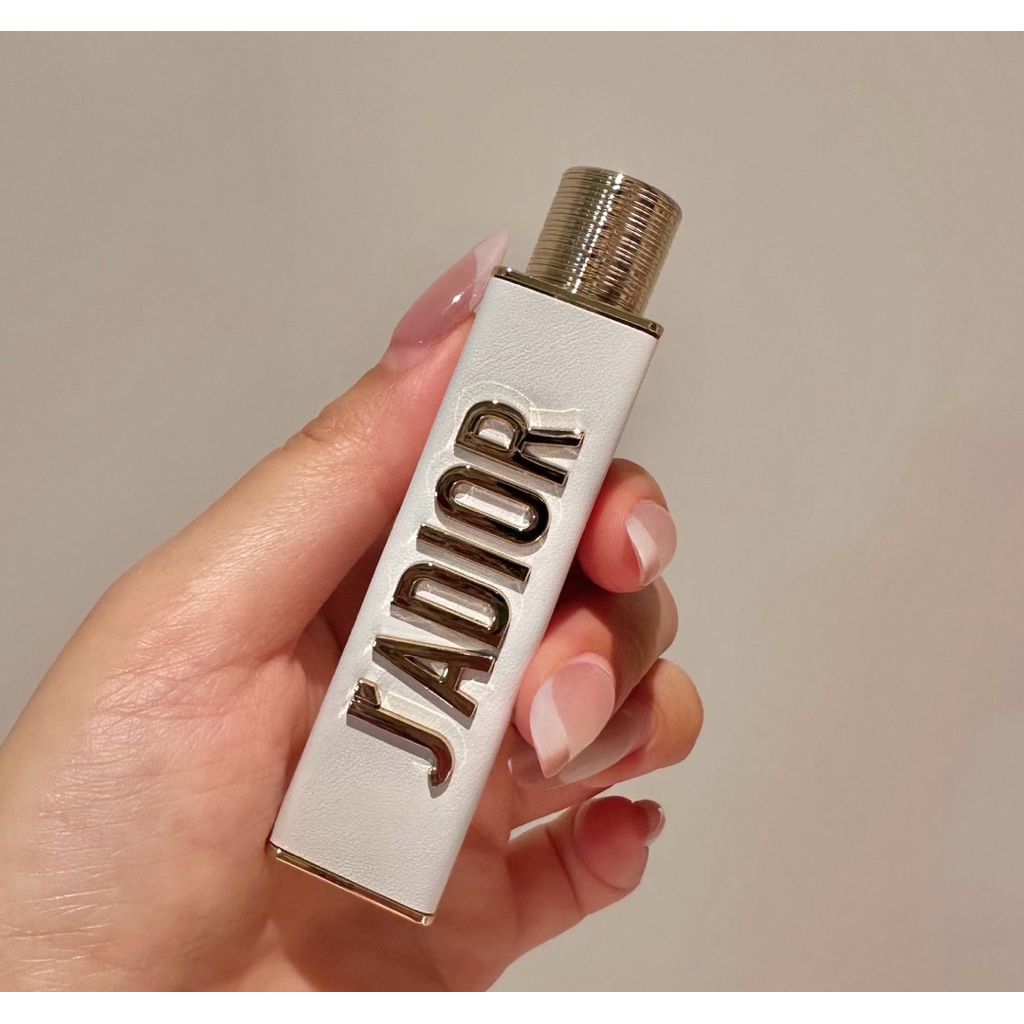 tw-11134207-820lf-mlxn7x9wr5dx70