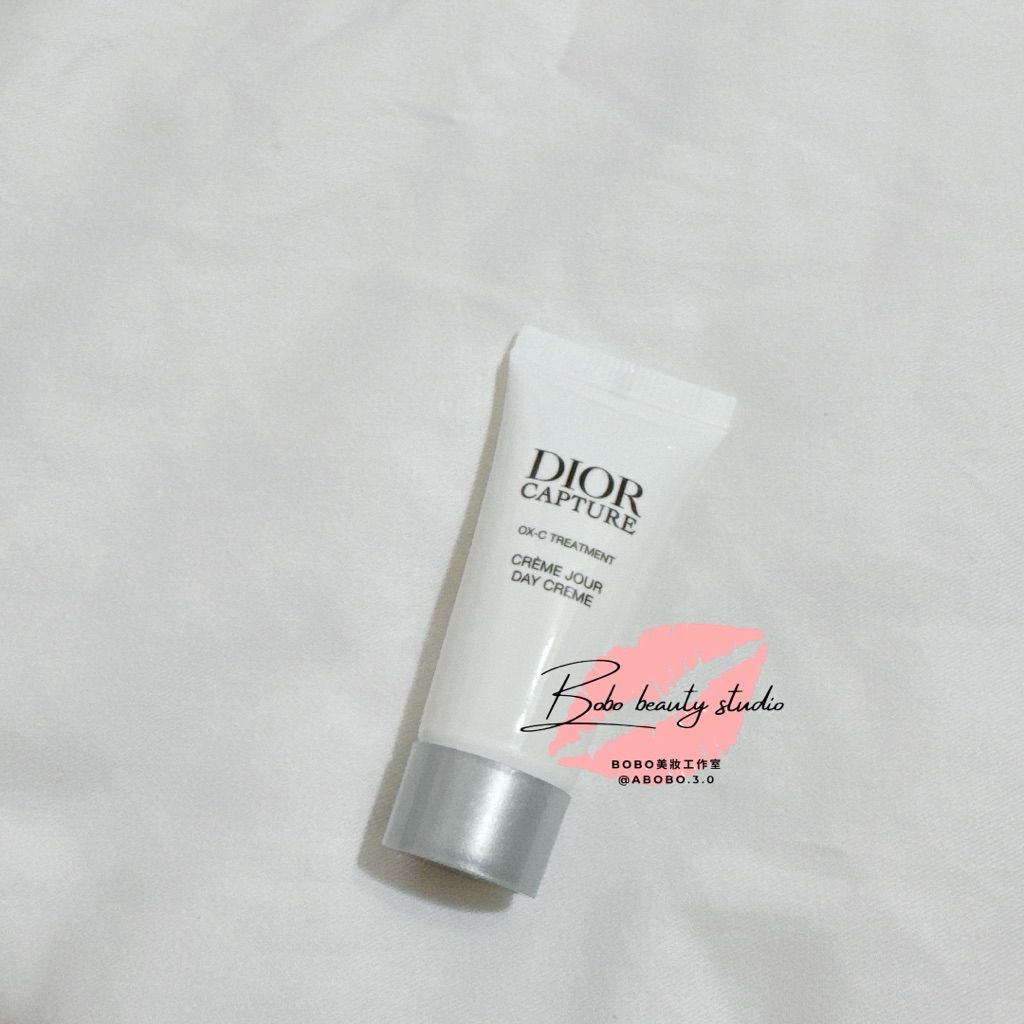 tw-11134207-820la-mmj3e231w3r8b6