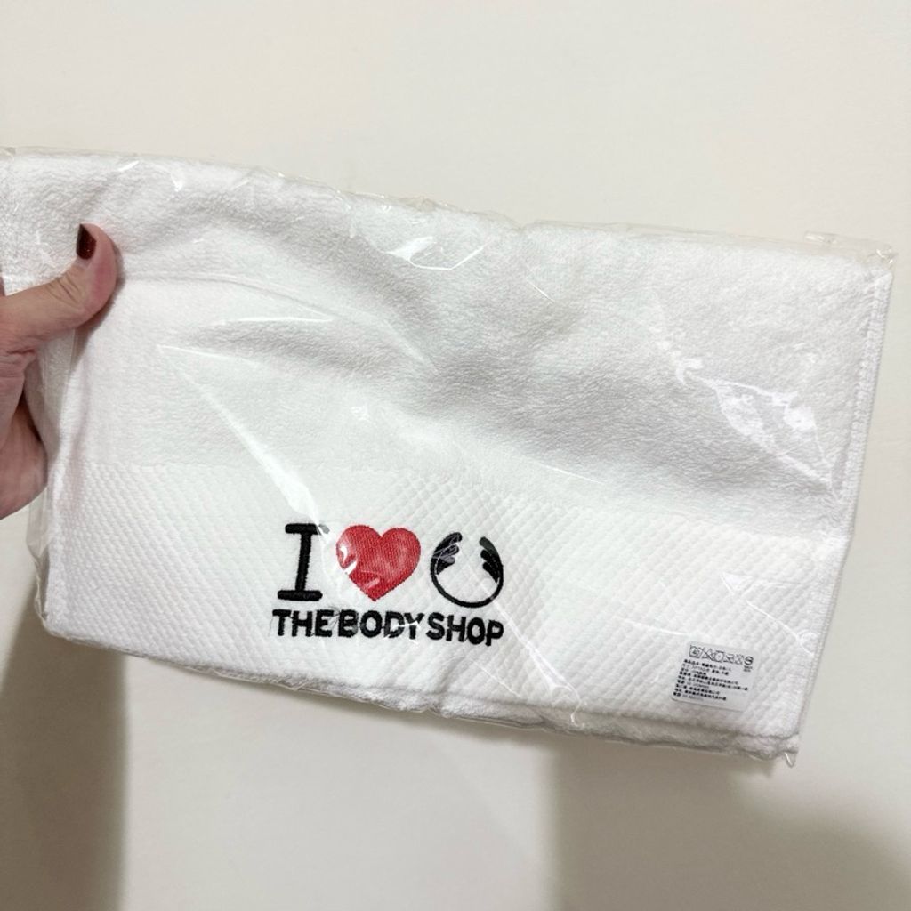 tw-11134207-7r992-lut5tsbi2aye62