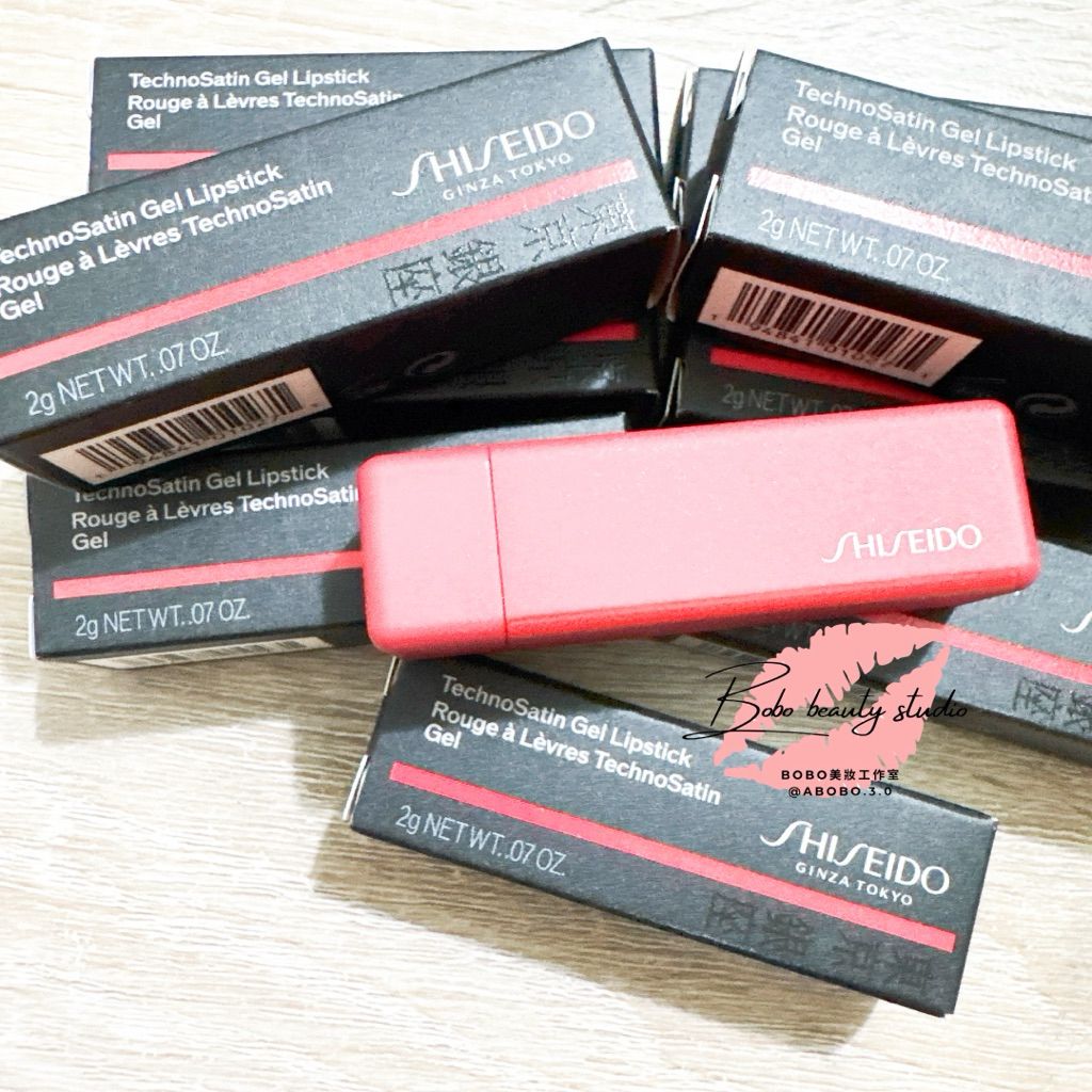 tw-11134207-7ra0p-mc4zwwshadexc9